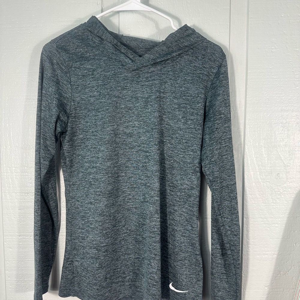 Nike Womens Gray Long Sleeve Dri Fit Top Size Small EUC - Picture 3 of 7